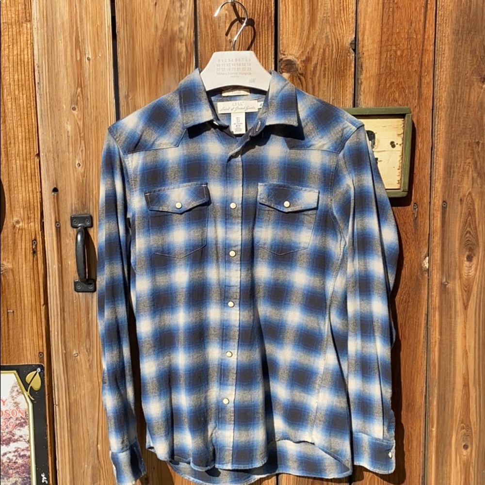 Western Style Button Down Shirt